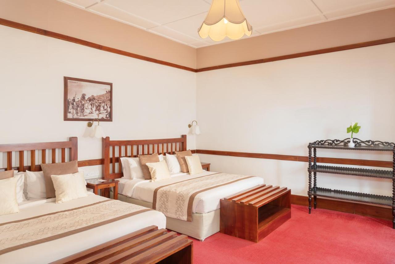 The Grand Hotel - Heritage Grand Νουβάρα Ελίγια Εξωτερικό φωτογραφία
