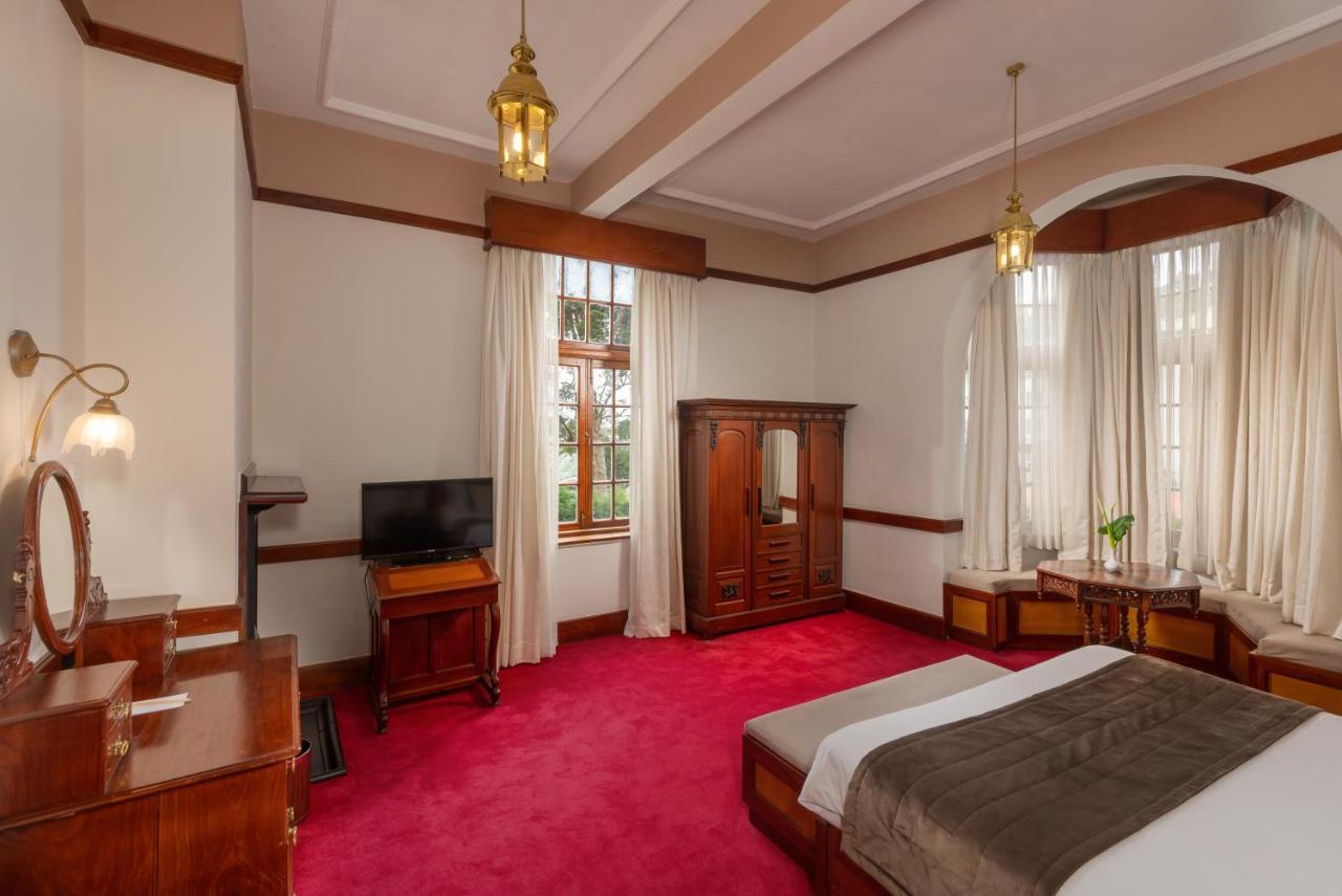 The Grand Hotel - Heritage Grand Νουβάρα Ελίγια Εξωτερικό φωτογραφία