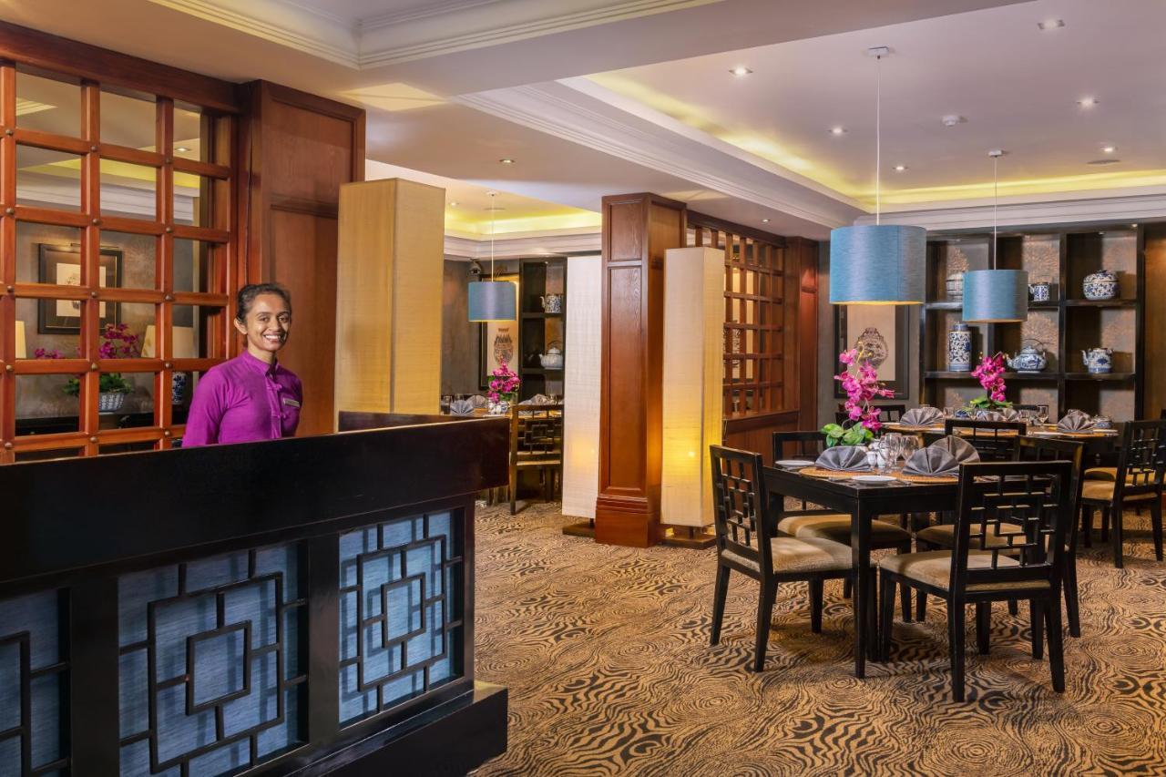 The Grand Hotel - Heritage Grand Νουβάρα Ελίγια Εξωτερικό φωτογραφία