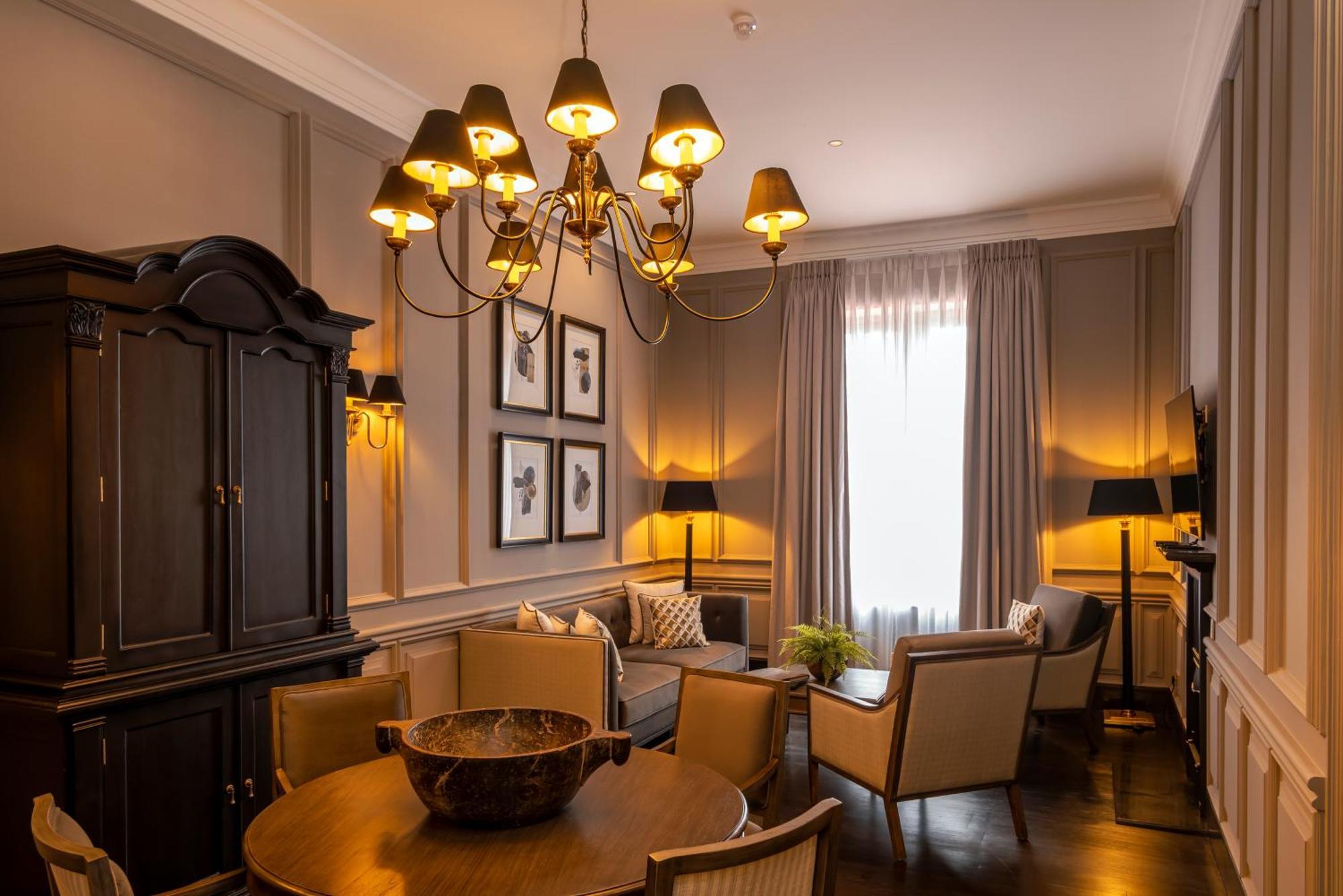 The Grand Hotel - Heritage Grand Νουβάρα Ελίγια Εξωτερικό φωτογραφία