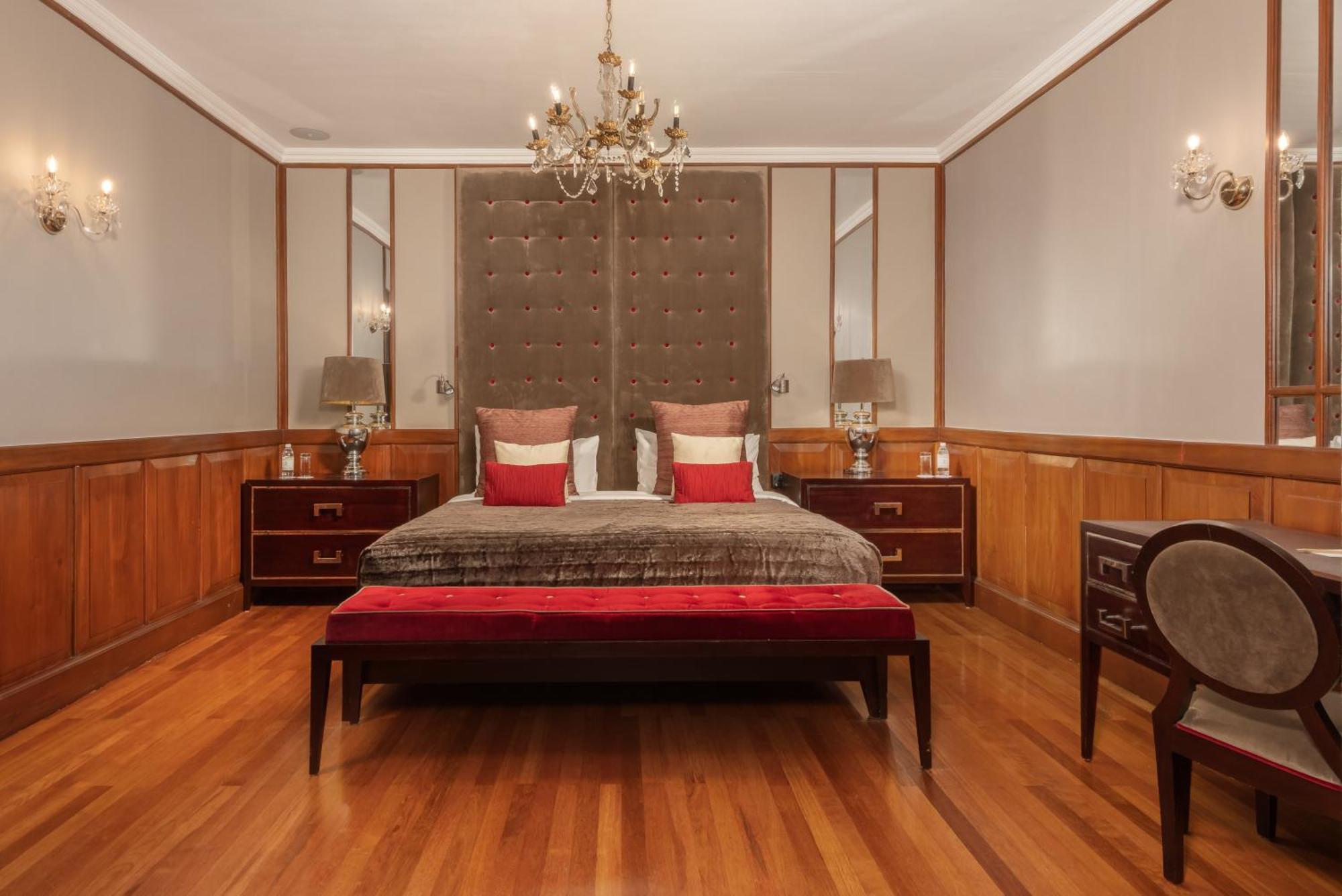 The Grand Hotel - Heritage Grand Νουβάρα Ελίγια Εξωτερικό φωτογραφία