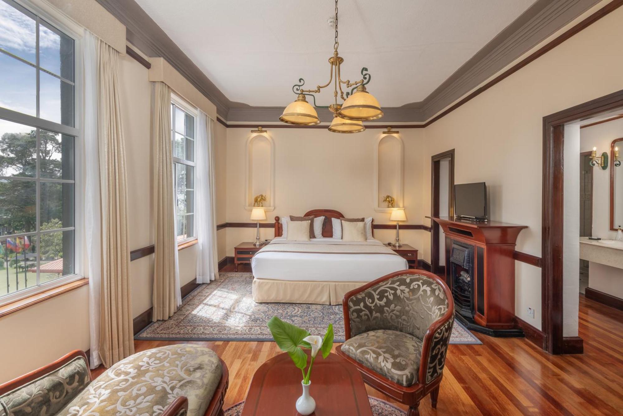The Grand Hotel - Heritage Grand Νουβάρα Ελίγια Εξωτερικό φωτογραφία