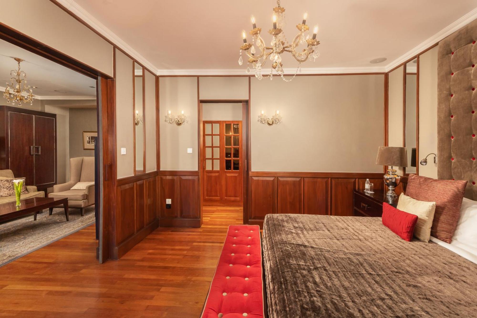 The Grand Hotel - Heritage Grand Νουβάρα Ελίγια Εξωτερικό φωτογραφία